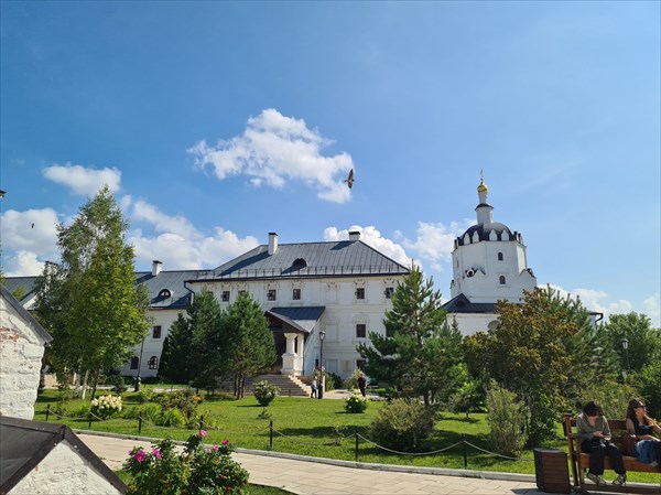 108-Успенскии монастырь